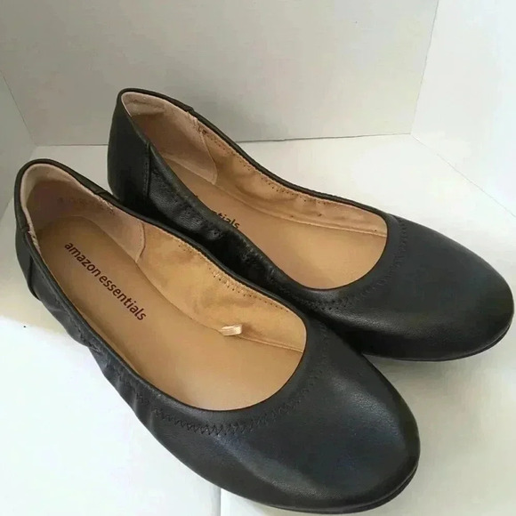 Amazon Essentials Belice black flats 7.5 - Picture 1 of 4